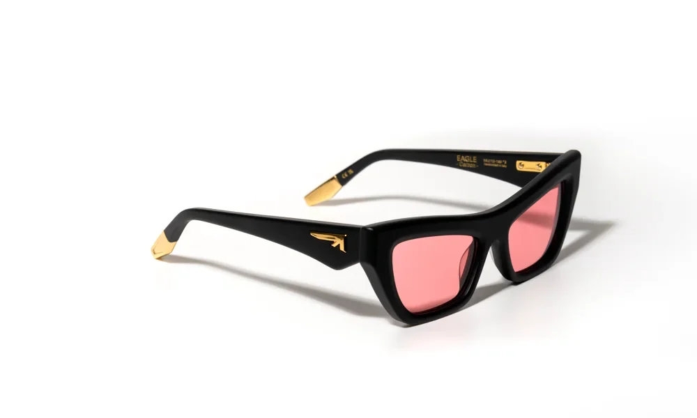 Eagle Carbon Red Cherry, view 1