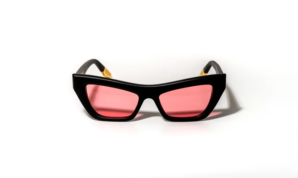 Eagle Carbon Red Cherry, view 2