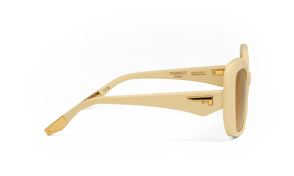 Tempest Ivory, view 3